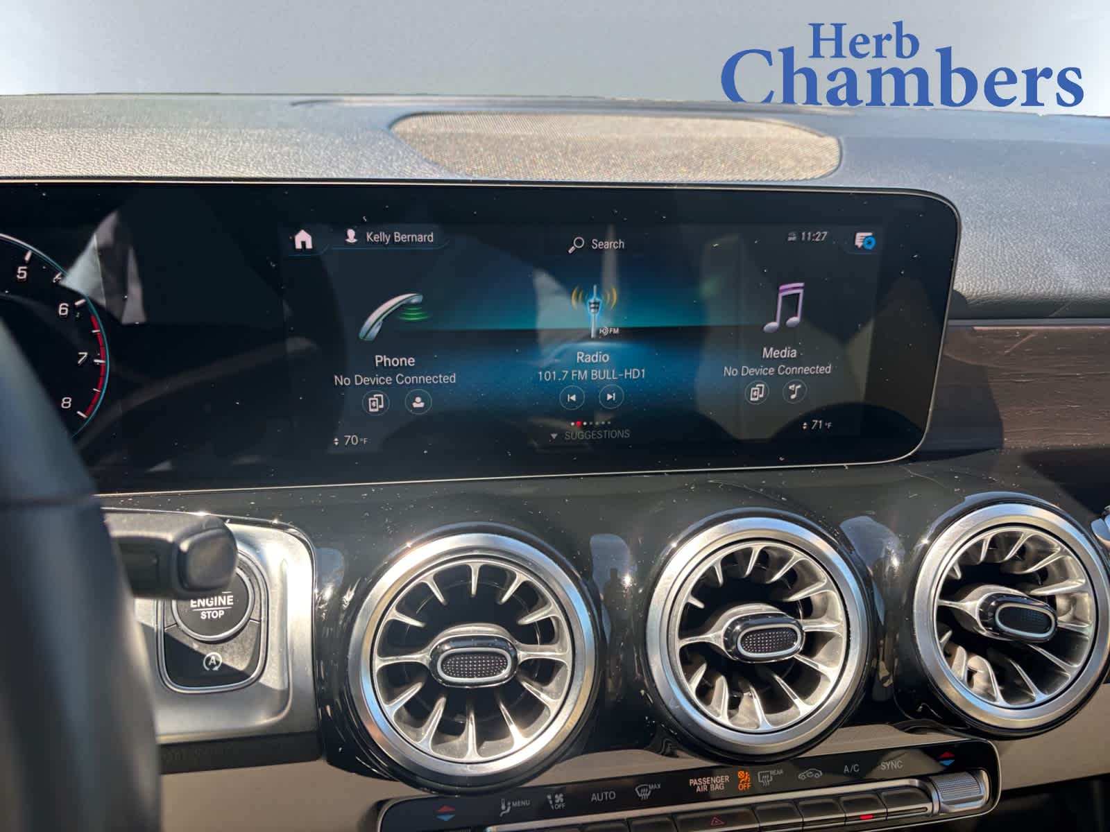 used 2022 Mercedes-Benz GLB 250 car, priced at $32,398