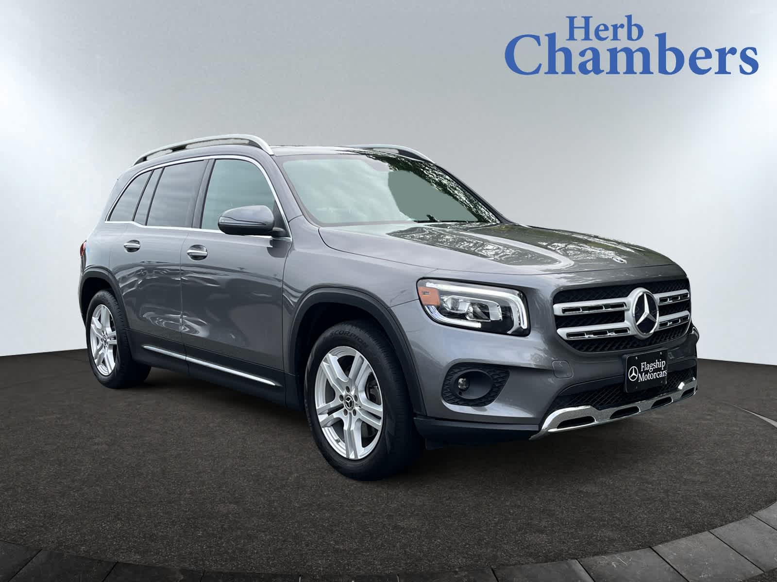 used 2021 Mercedes-Benz GLB 250 car, priced at $29,998