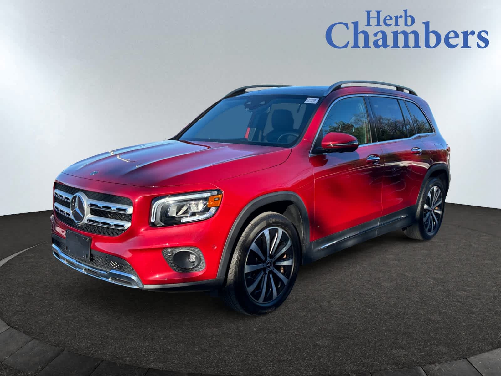 used 2020 Mercedes-Benz GLB 250 car, priced at $27,998