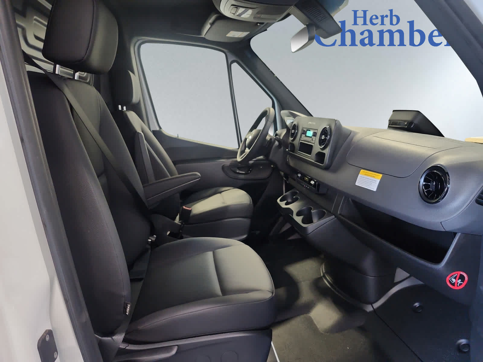 new 2025 Mercedes-Benz Sprinter car