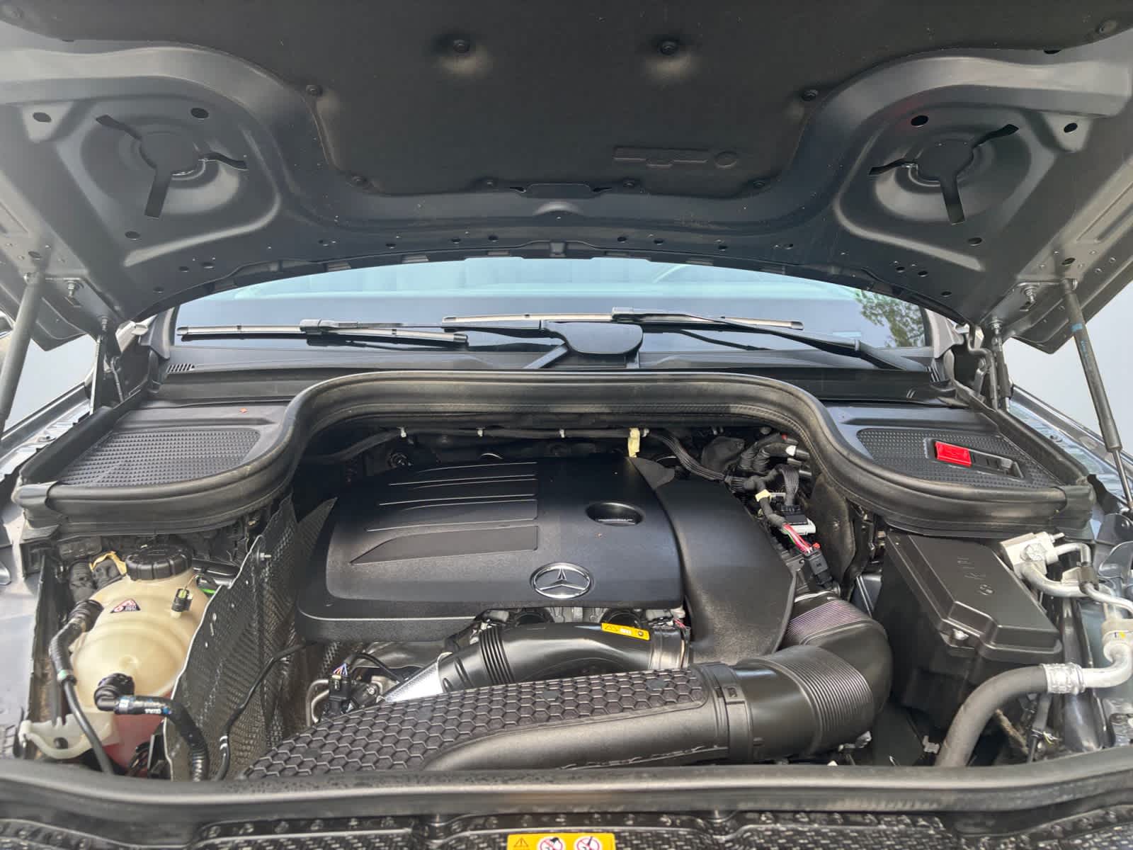 used 2022 Mercedes-Benz GLE 350 car, priced at $45,998