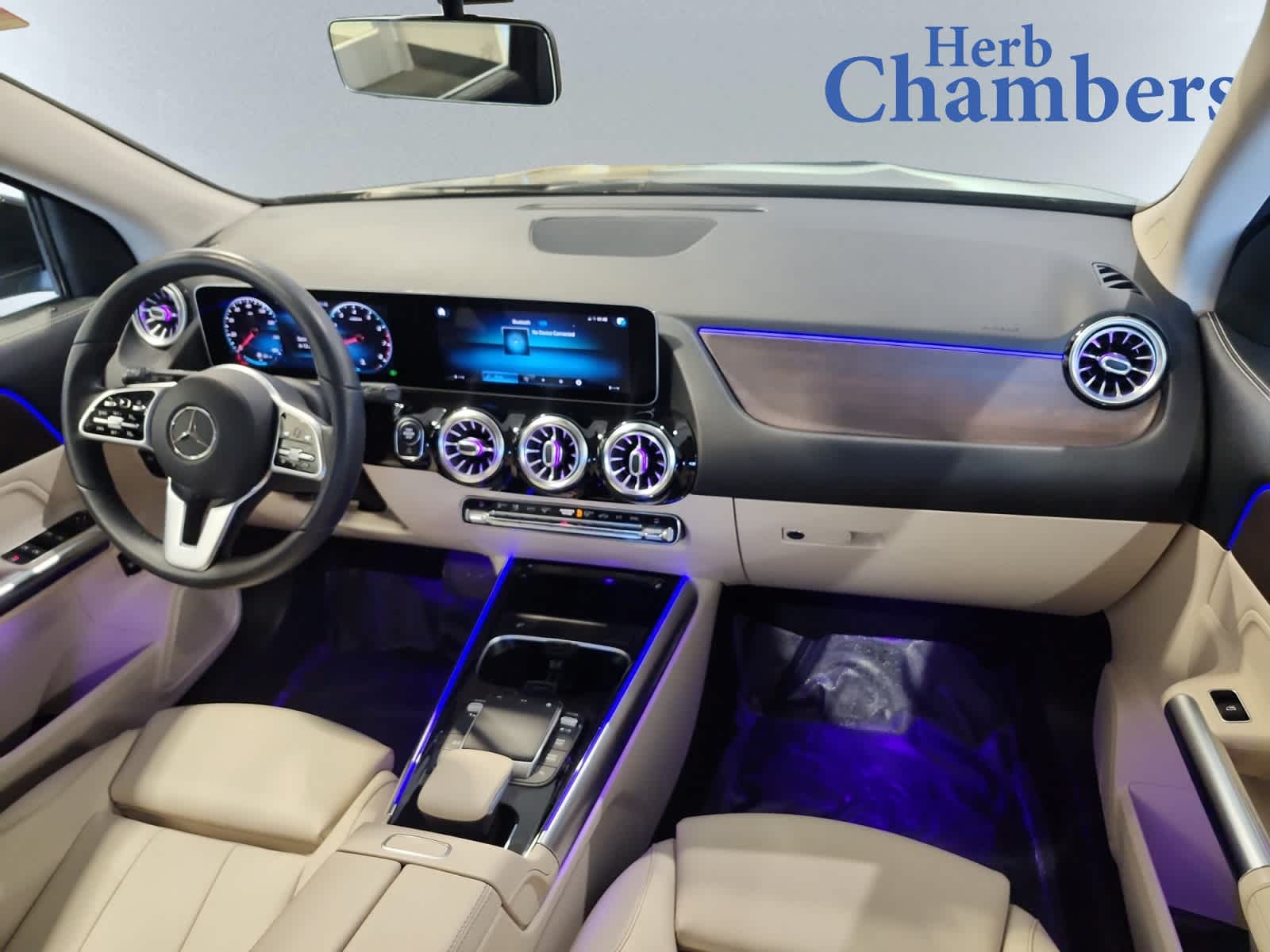 used 2021 Mercedes-Benz GLA 250 car, priced at $26,897