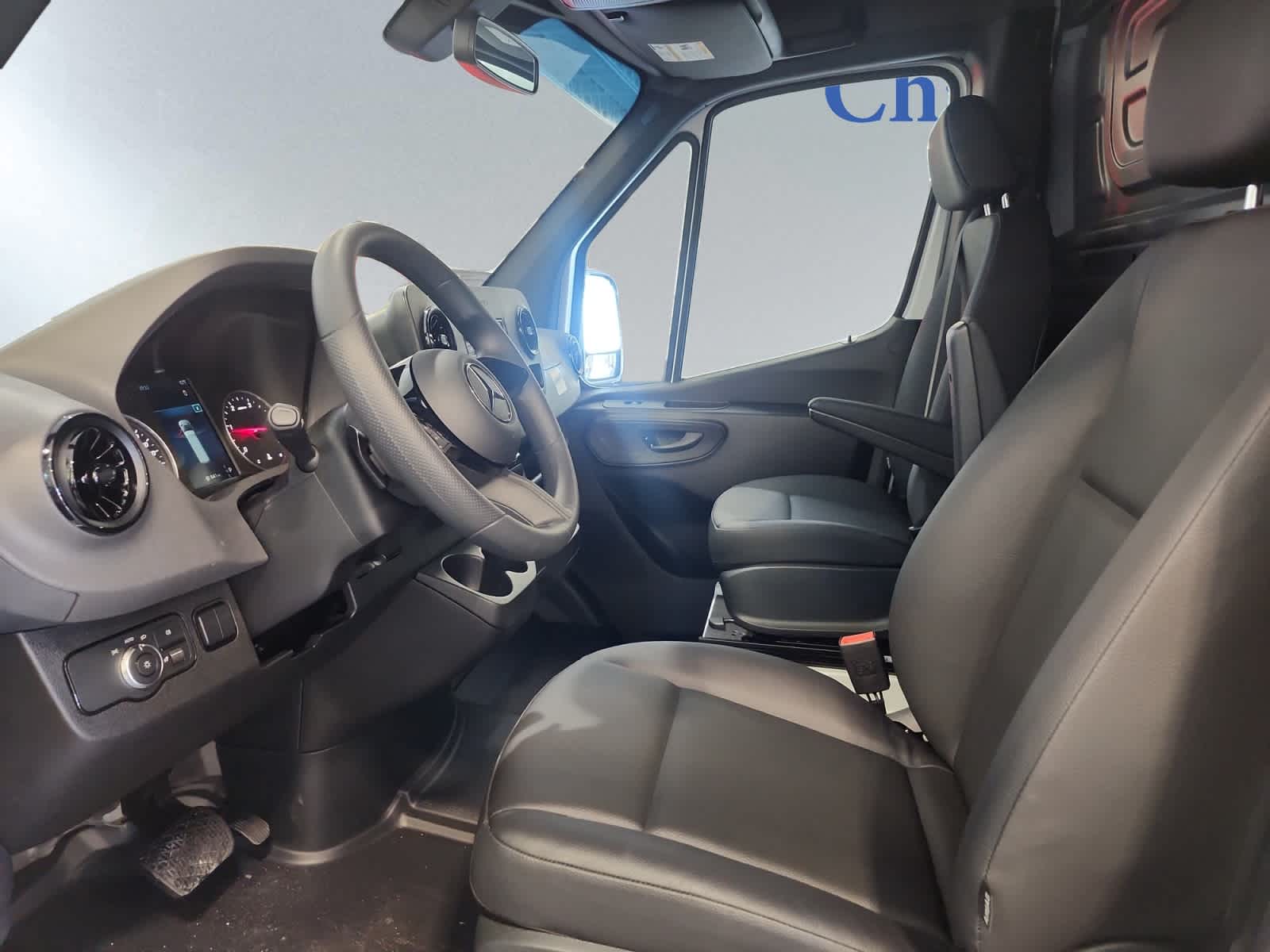 new 2025 Mercedes-Benz Sprinter car