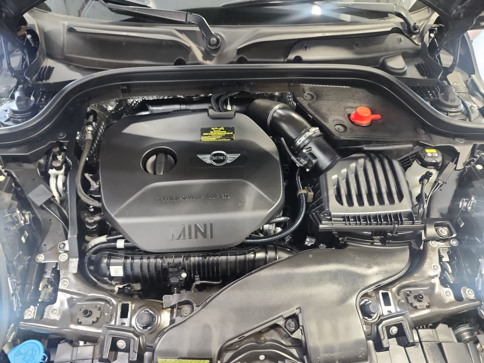used 2015 MINI Hardtop 2 Door car, priced at $17,997