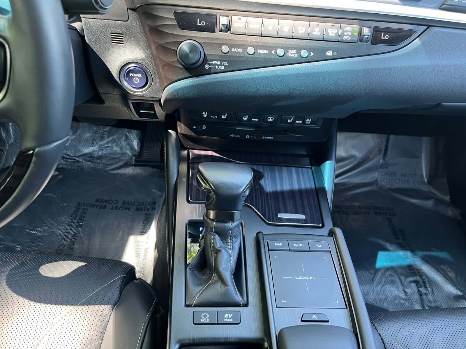 used 2020 Lexus ES 300h car, priced at $34,999