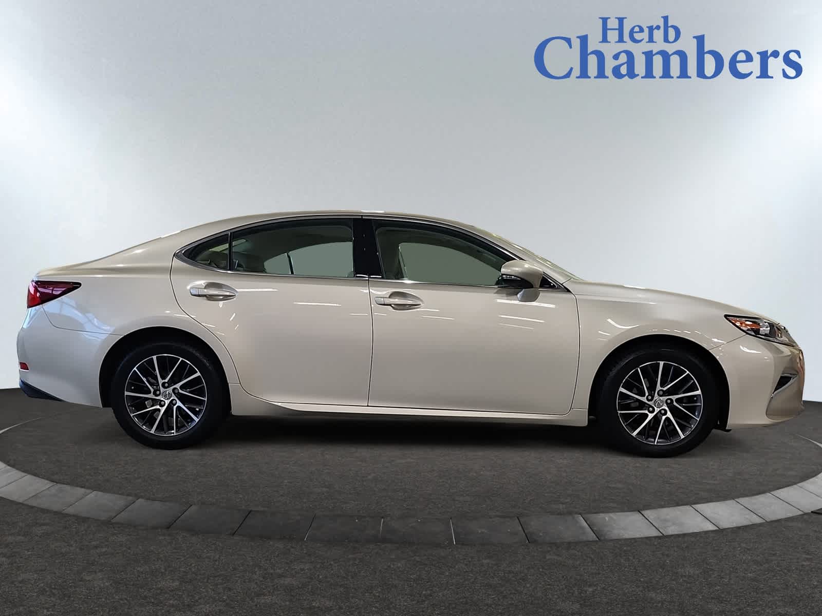 used 2017 Lexus ES 350 car, priced at $23,397