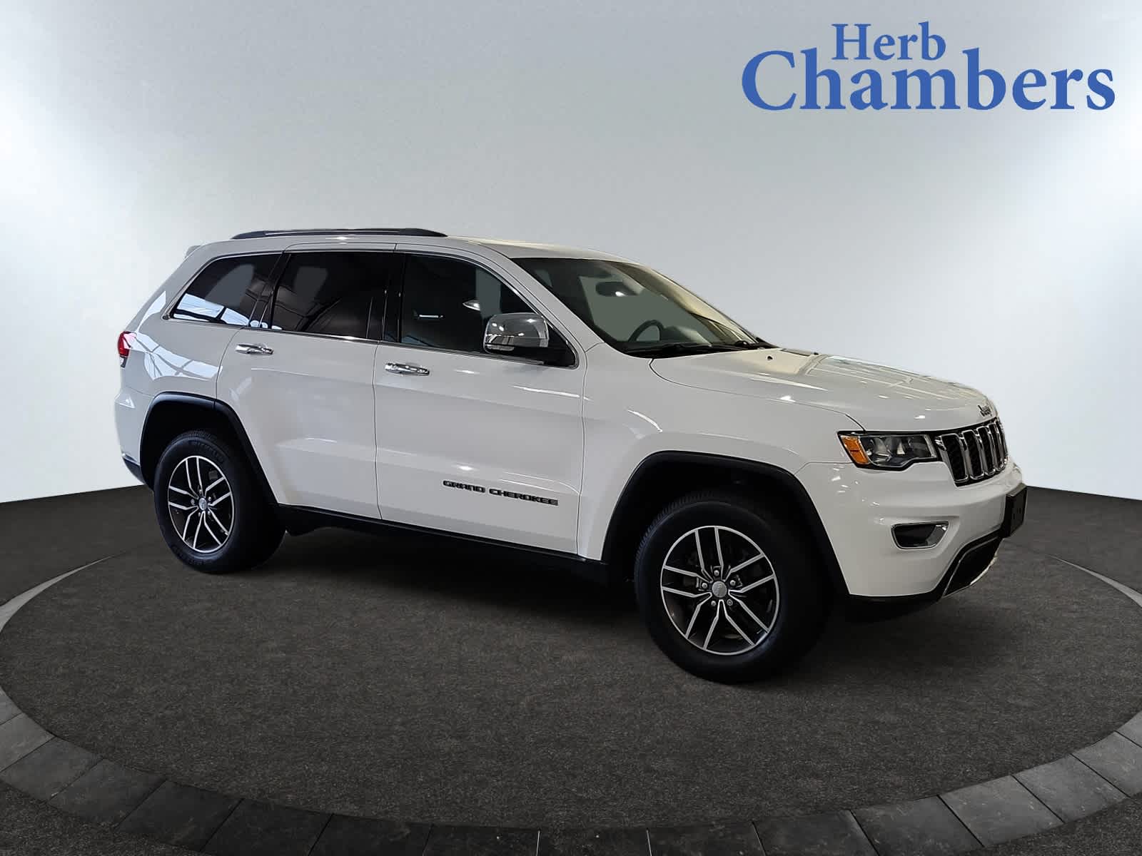 used 2018 Jeep Grand Cherokee car, priced at $19,997