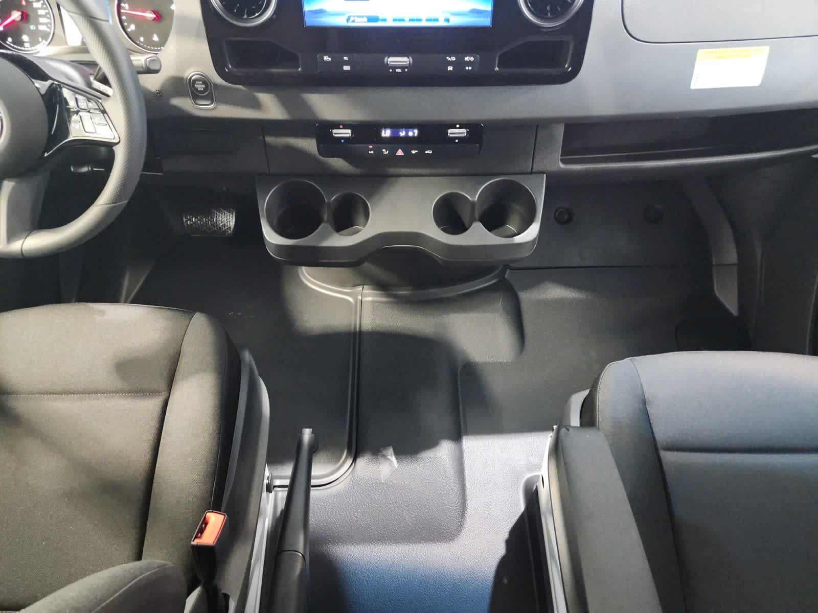 new 2025 Mercedes-Benz Sprinter 2500 car