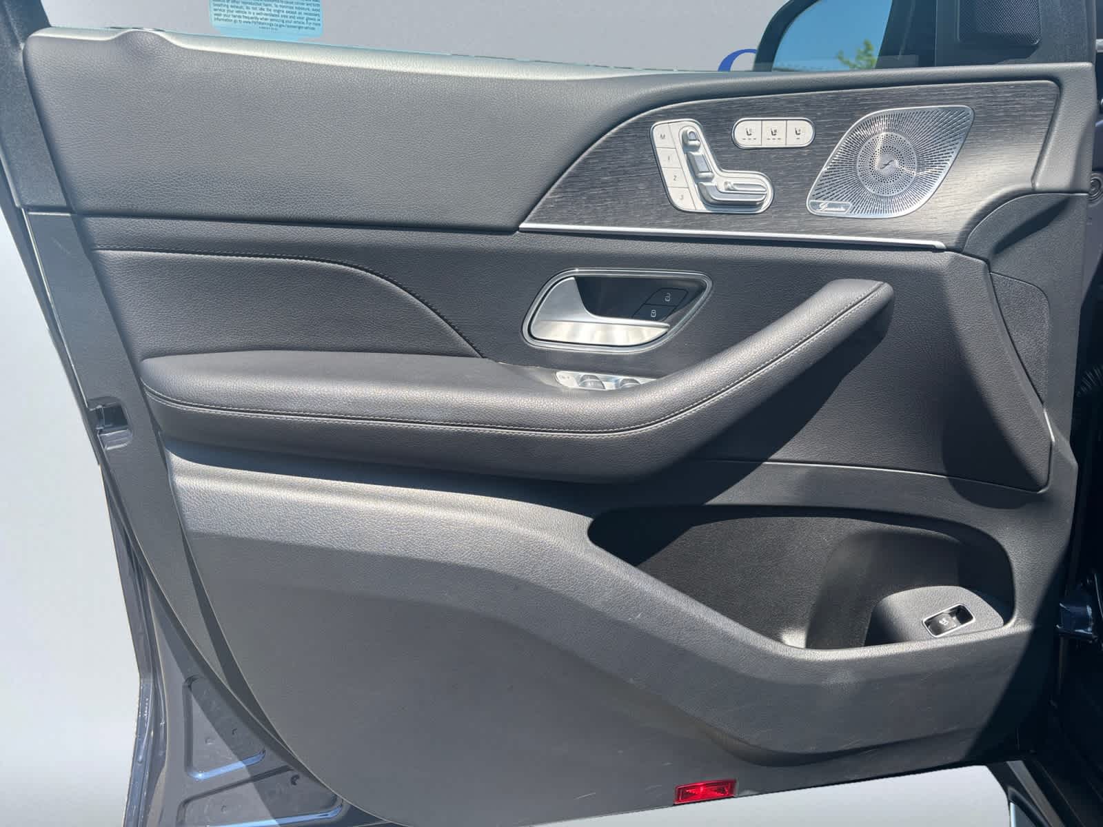 used 2025 Mercedes-Benz GLE 350 car, priced at $65,998