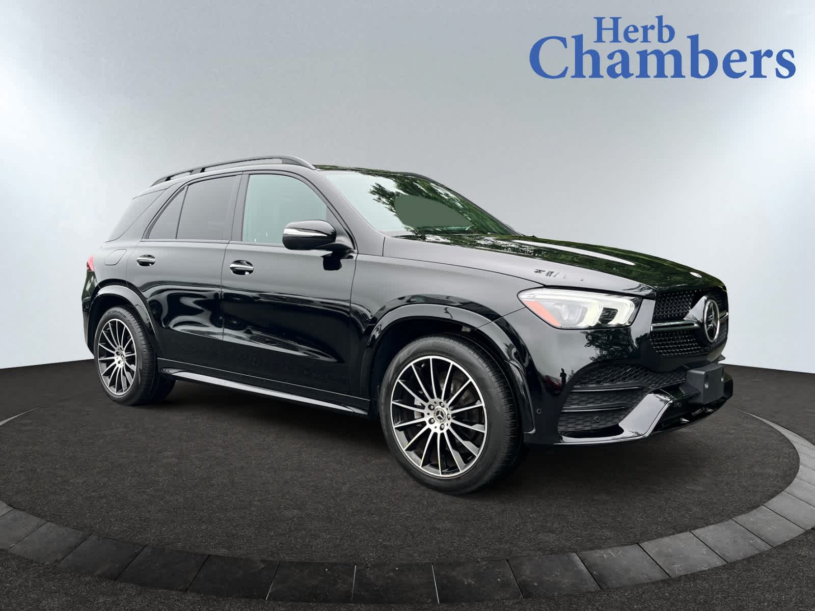 used 2022 Mercedes-Benz GLE 350 car, priced at $51,998