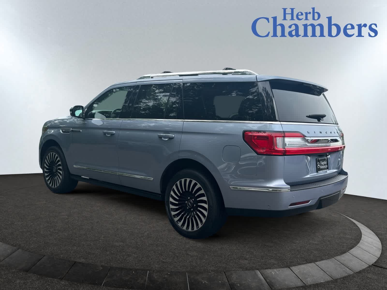 used 2021 Lincoln Navigator car, priced at $56,999