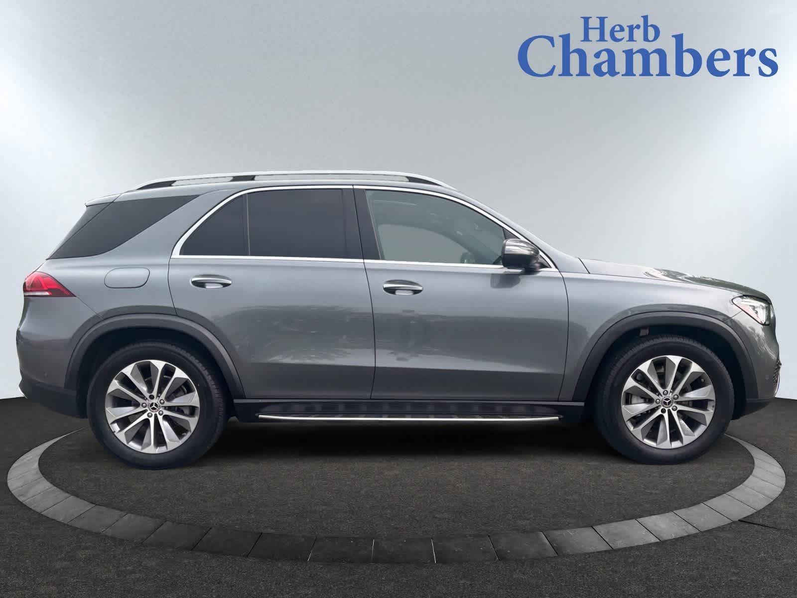used 2022 Mercedes-Benz GLE 350 car, priced at $45,998