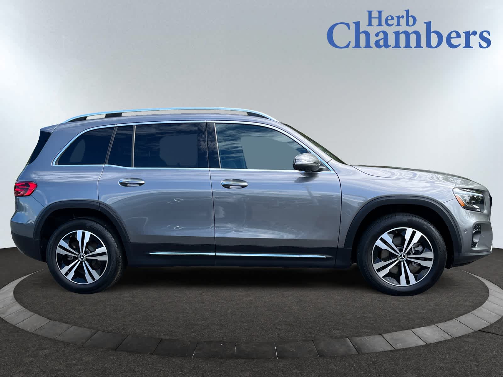 used 2025 Mercedes-Benz GLB 250 car, priced at $43,898