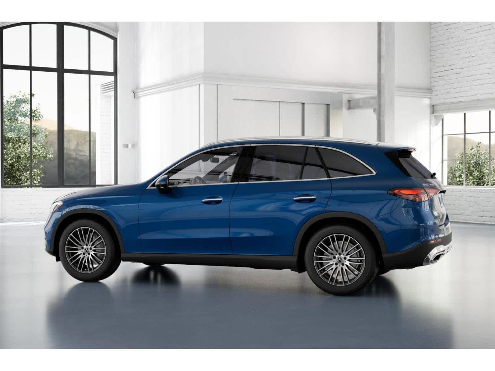 new 2025 Mercedes-Benz GLC 300 car
