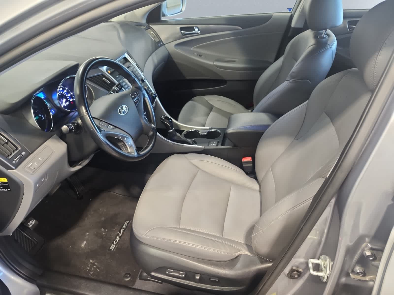 used 2015 Hyundai Sonata Hybrid car, priced at $11,497
