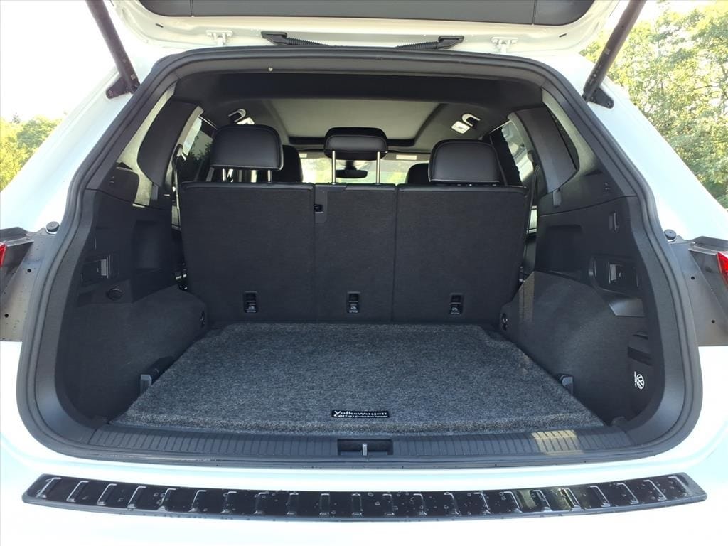 used 2023 Volkswagen Tiguan car, priced at $27,900