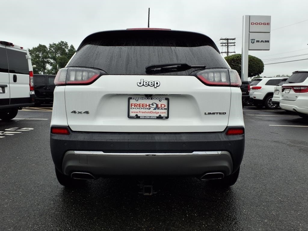 used 2019 Jeep Cherokee car, priced at $11,900