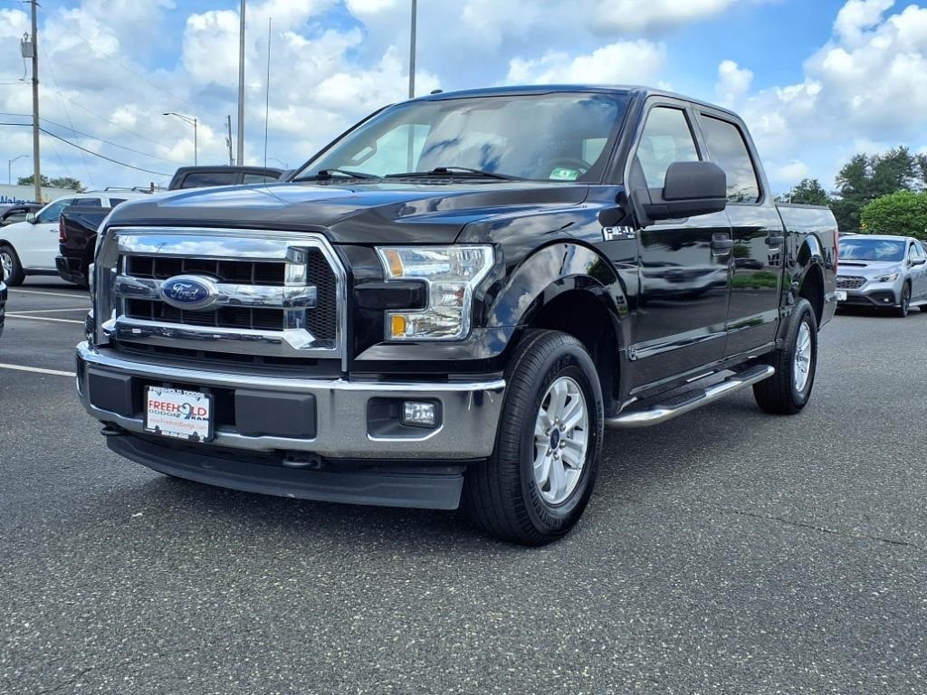 used 2017 Ford F-150 car, priced at $19,900