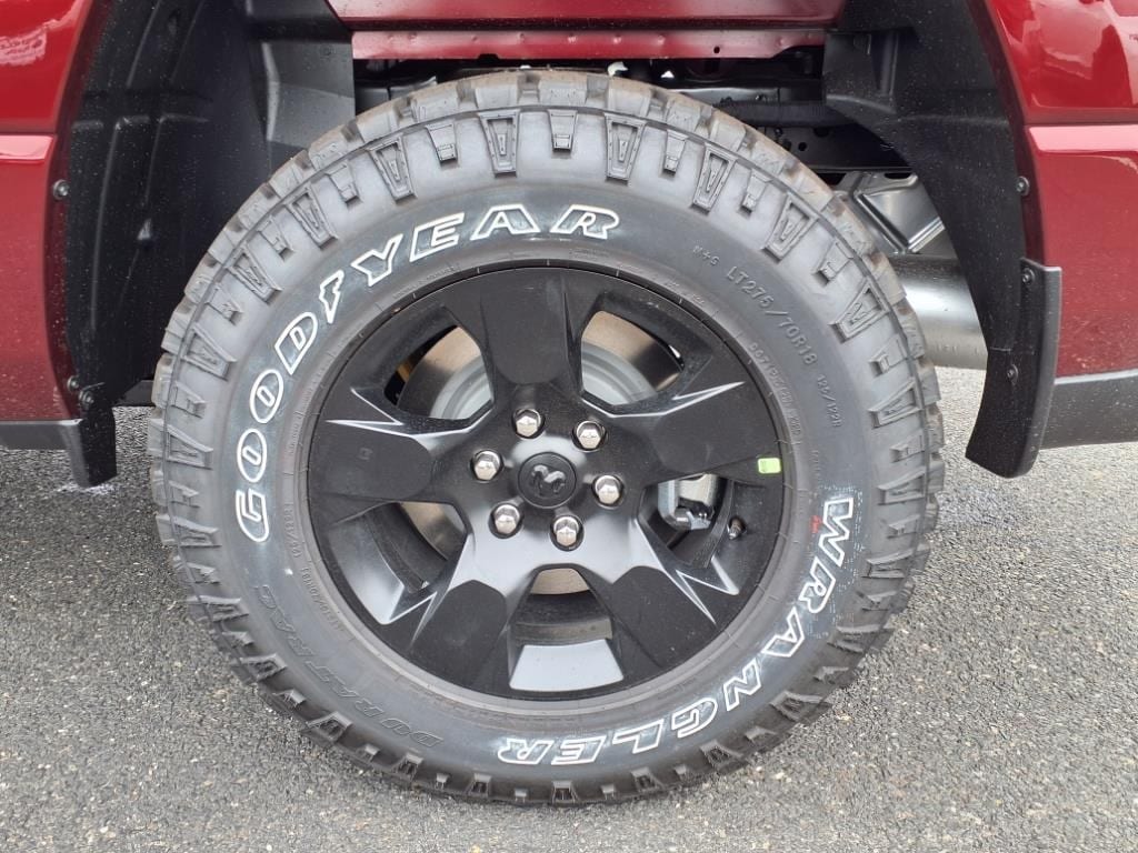 new 2025 Ram 1500 car, priced at $57,740