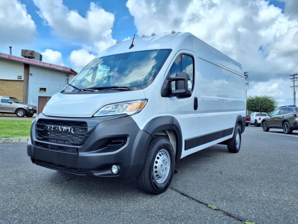 used 2025 Ram ProMaster 2500 car, priced at $38,901