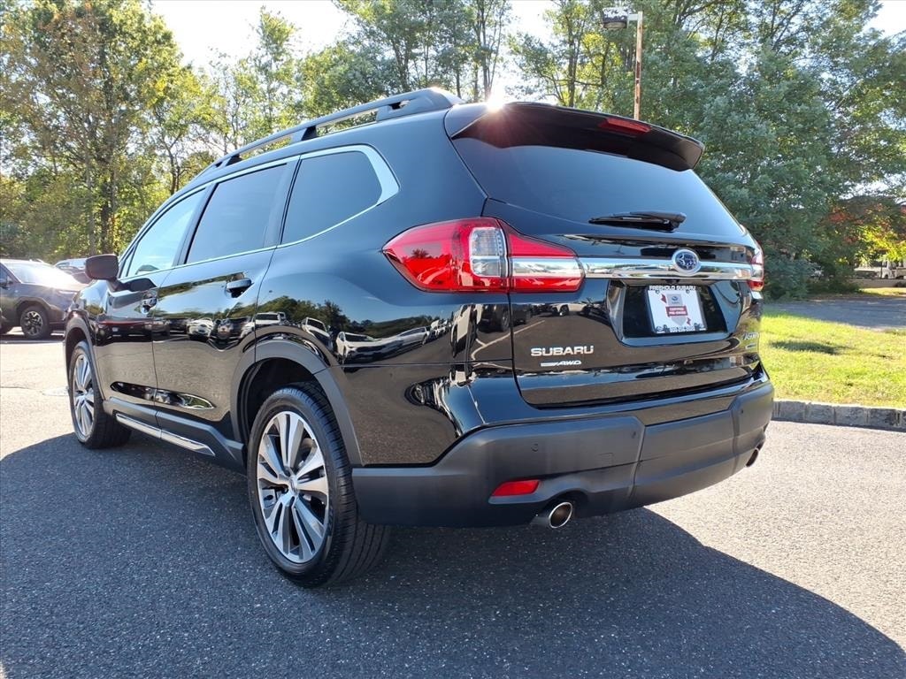 used 2022 Subaru Ascent car, priced at $32,900