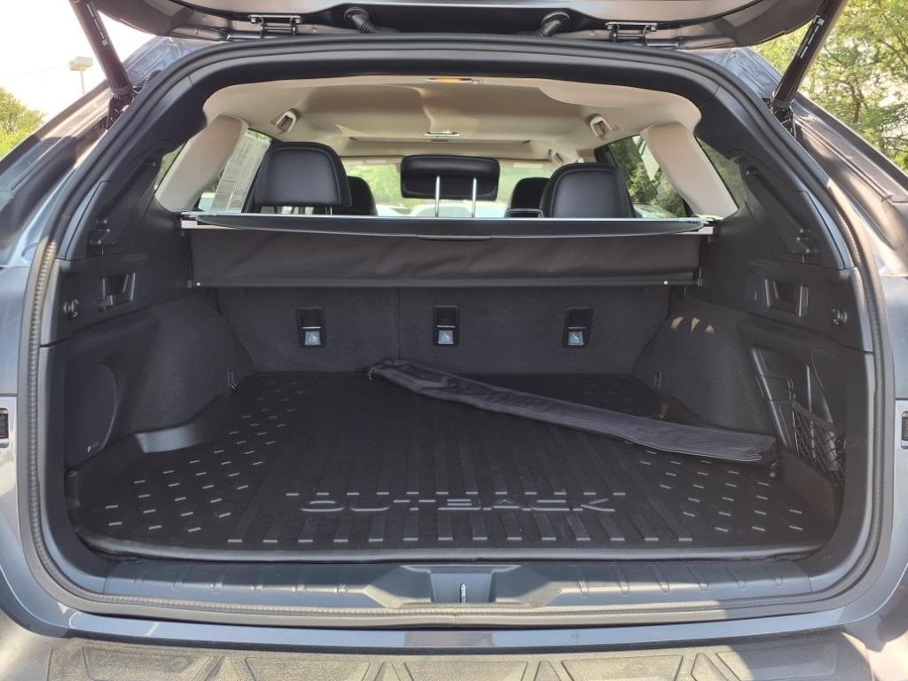 used 2022 Subaru Outback car, priced at $29,900