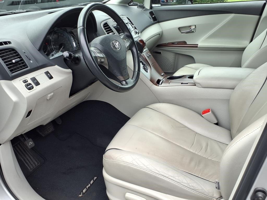 used 2009 Toyota Venza car, priced at $7,900