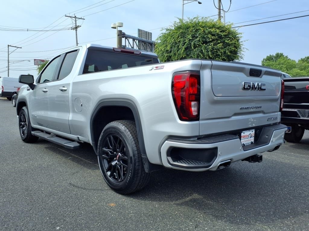 used 2022 GMC Sierra 1500 Limited car, priced at $38,500