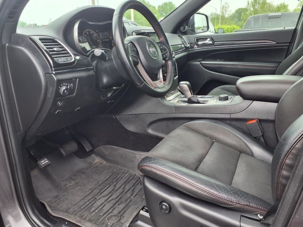 used 2021 Jeep Grand Cherokee car, priced at $32,900