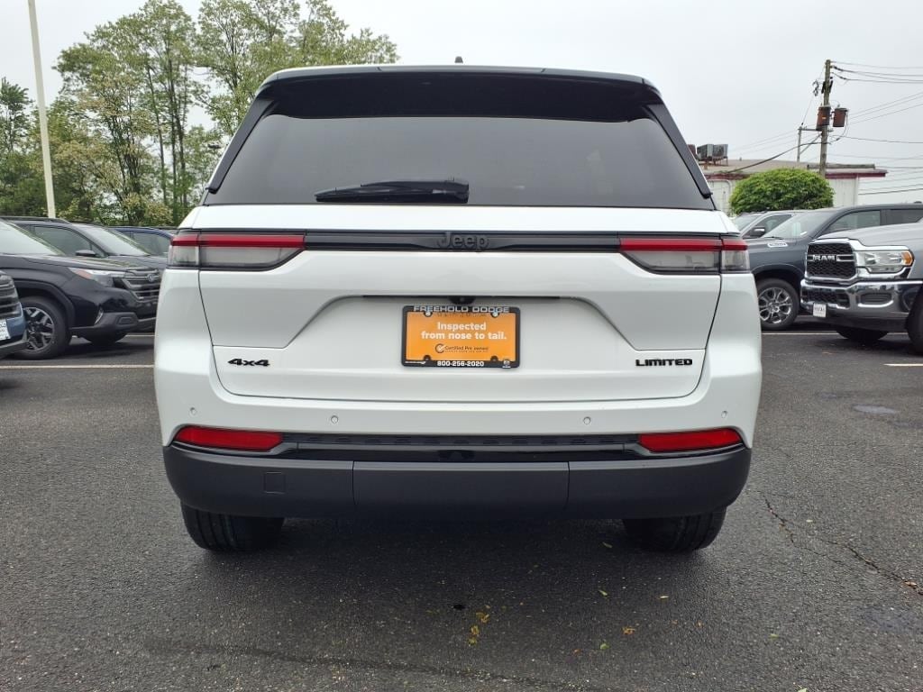 used 2023 Jeep Grand Cherokee car, priced at $27,900