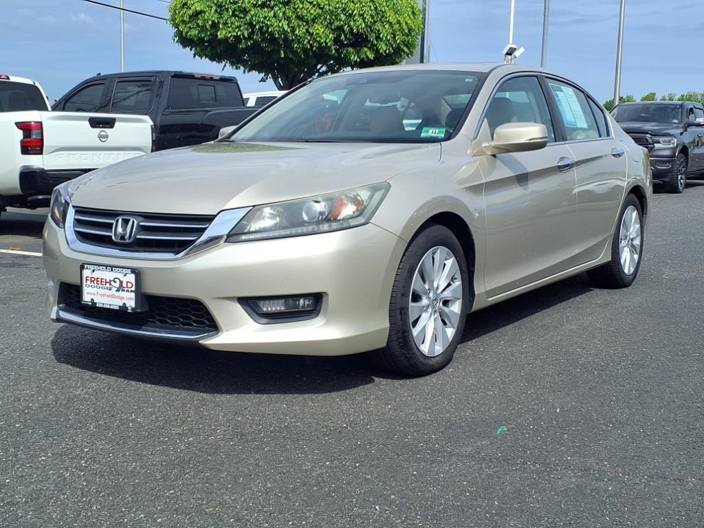 used 2015 Honda Accord car, priced at $14,900