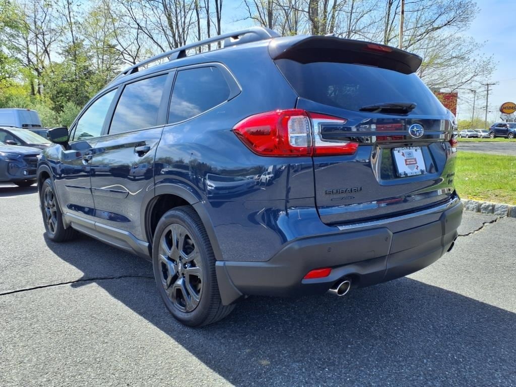 used 2024 Subaru Ascent car, priced at $38,900