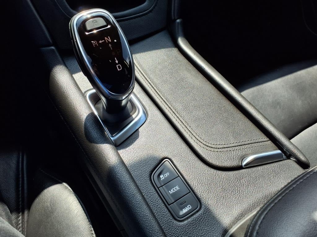 used 2019 Cadillac XT5 car, priced at $20,500