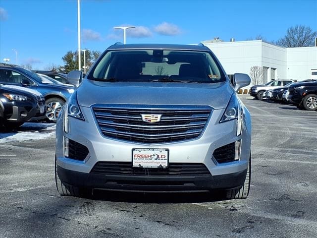 used 2017 Cadillac XT5 car, priced at $18,900