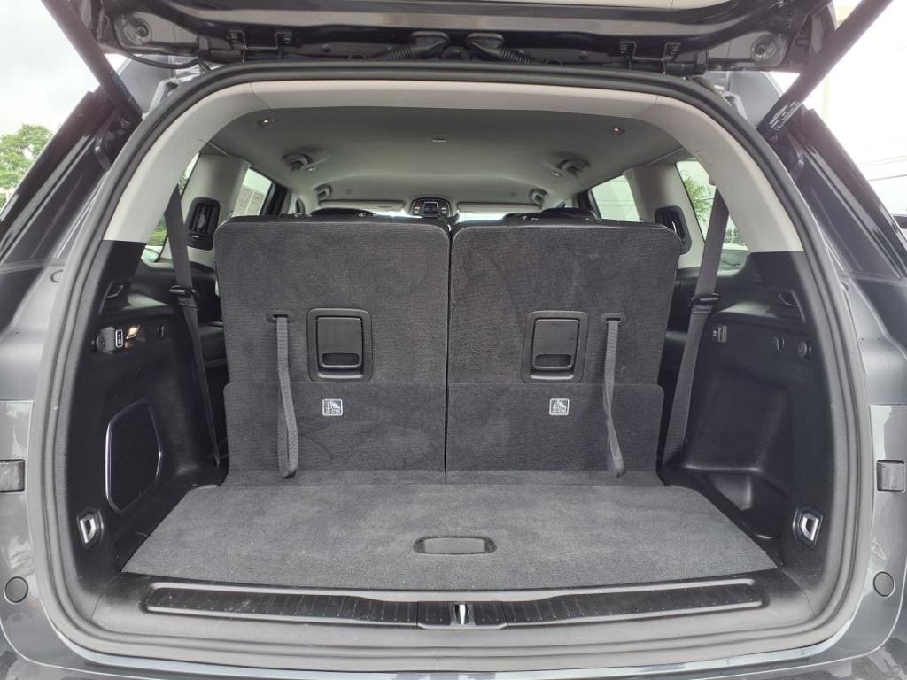 used 2022 Jeep Grand Cherokee L car, priced at $31,500