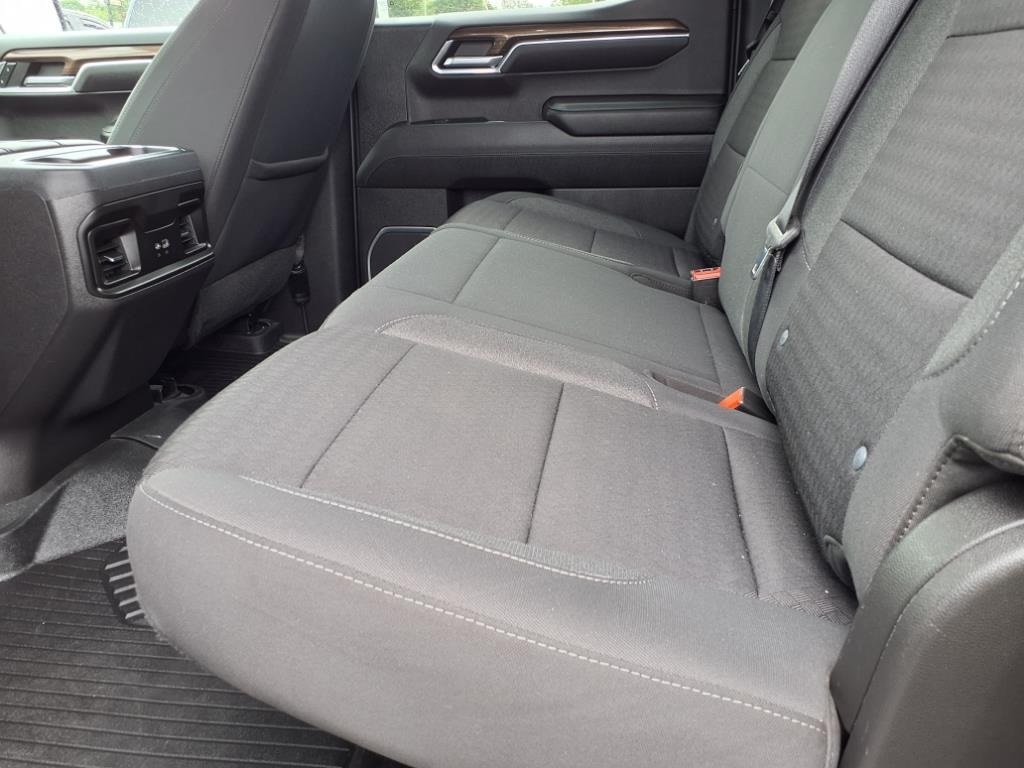 used 2022 Chevrolet Silverado 1500 car, priced at $37,900