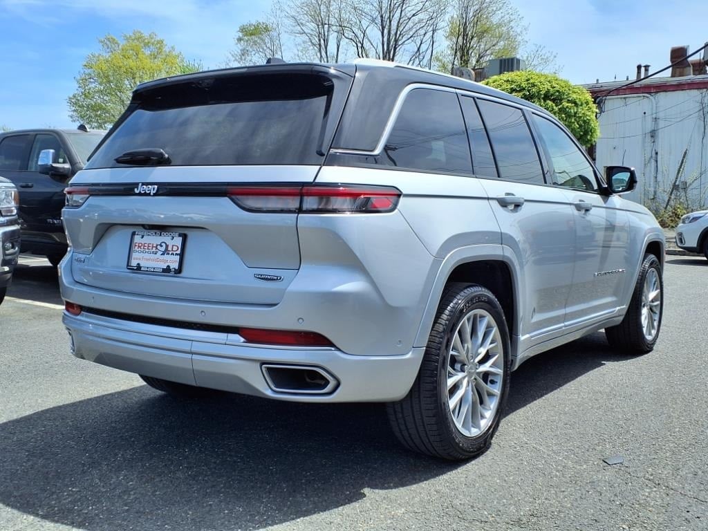 used 2023 Jeep Grand Cherokee car, priced at $44,901