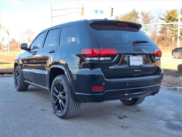 used 2017 Jeep Grand Cherokee car, priced at $18,500