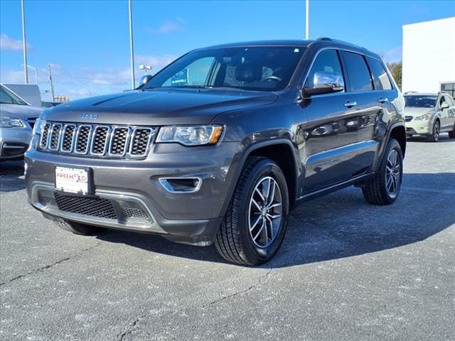 used 2018 Jeep Grand Cherokee car, priced at $15,900