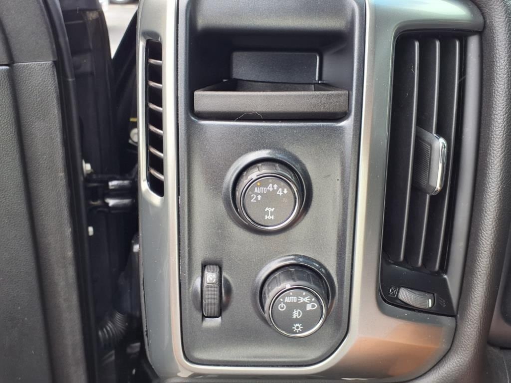 used 2018 Chevrolet Silverado 1500 car, priced at $25,900
