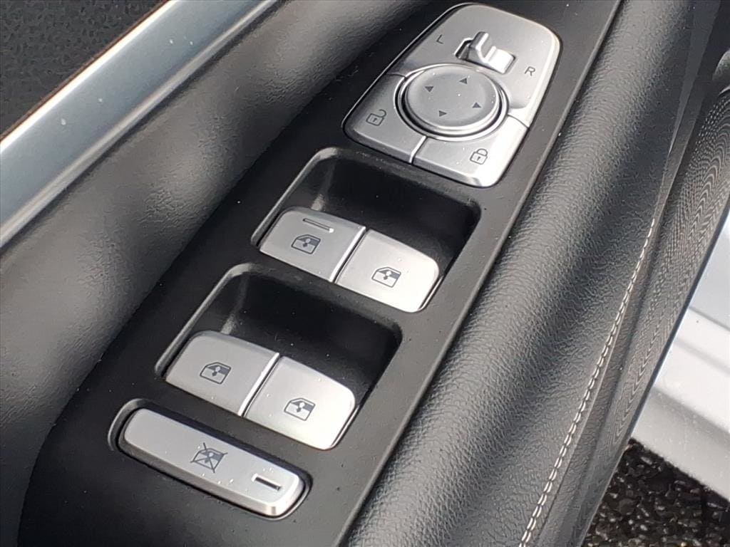 used 2019 Genesis G70 car, priced at $19,900