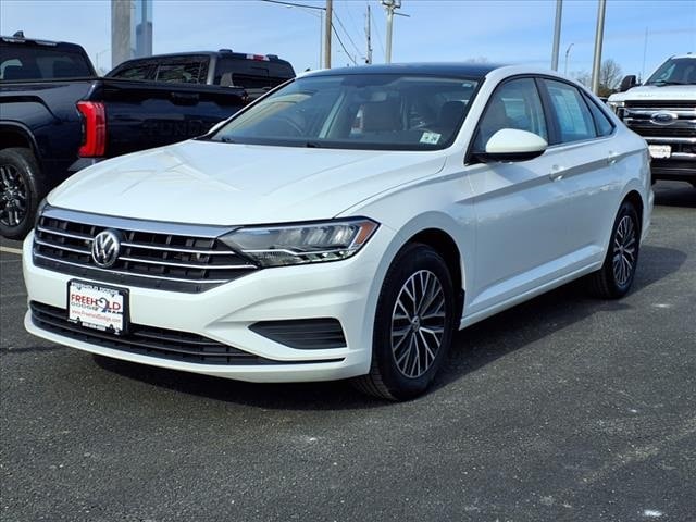 used 2021 Volkswagen Jetta car, priced at $14,900