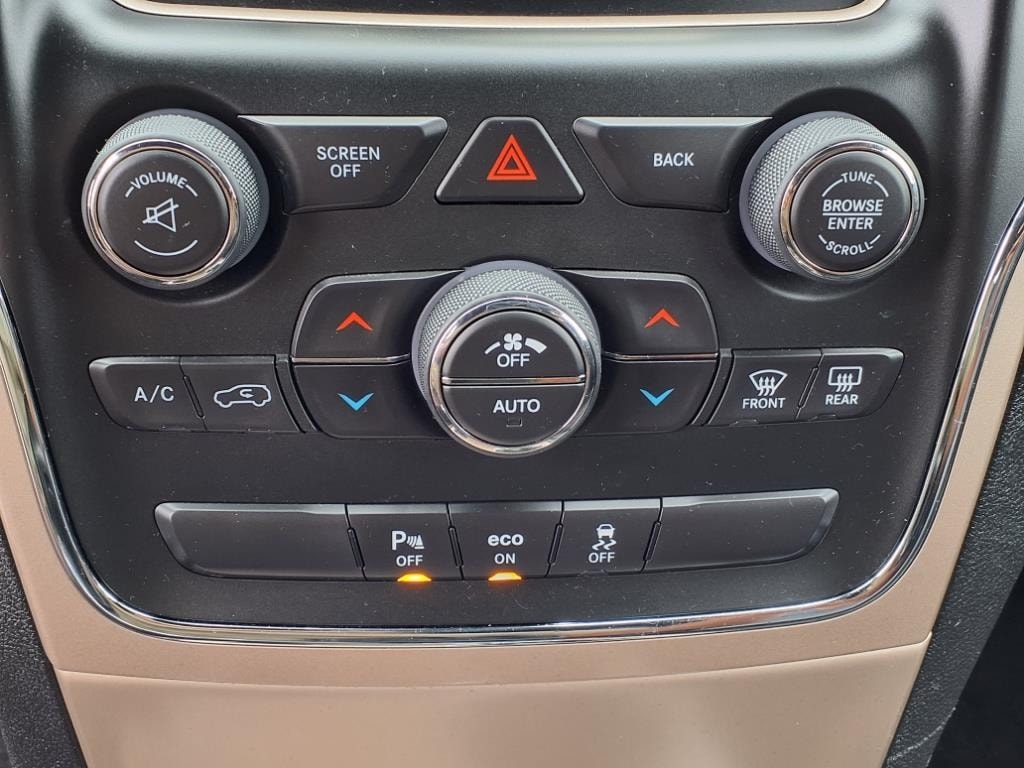 used 2014 Jeep Grand Cherokee car, priced at $14,900