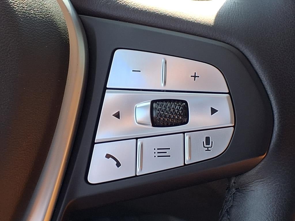 used 2023 BMW X3 car, priced at $35,900