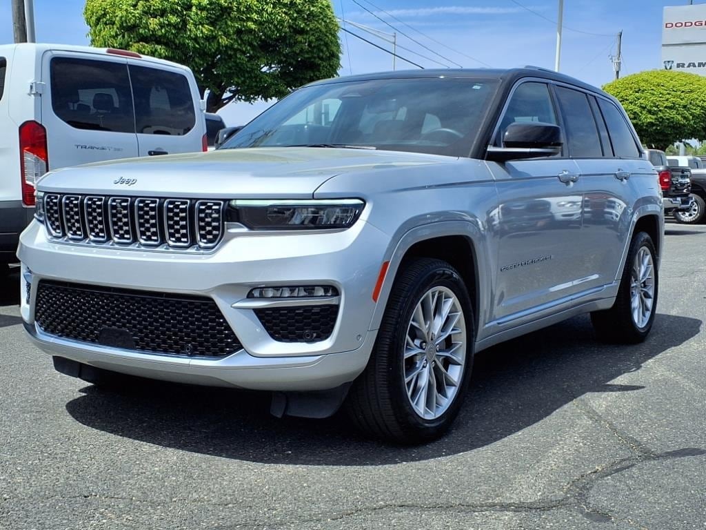 used 2023 Jeep Grand Cherokee car, priced at $44,901