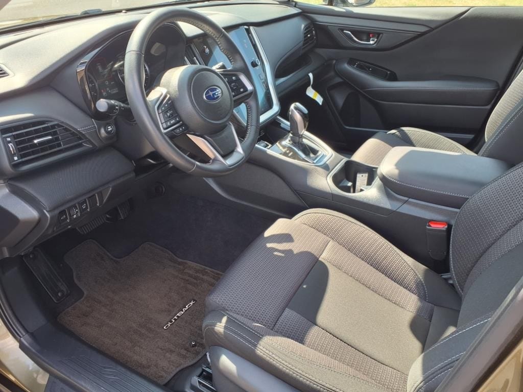 used 2025 Subaru Outback car, priced at $29,500