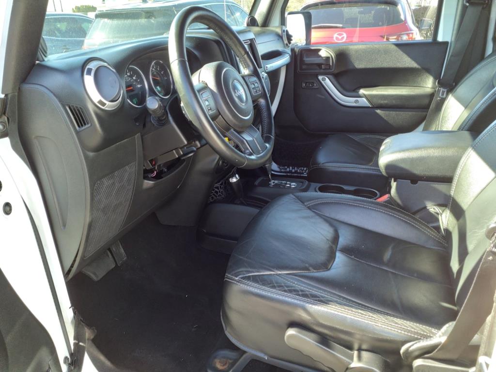used 2013 Jeep Wrangler Unlimited car, priced at $16,900