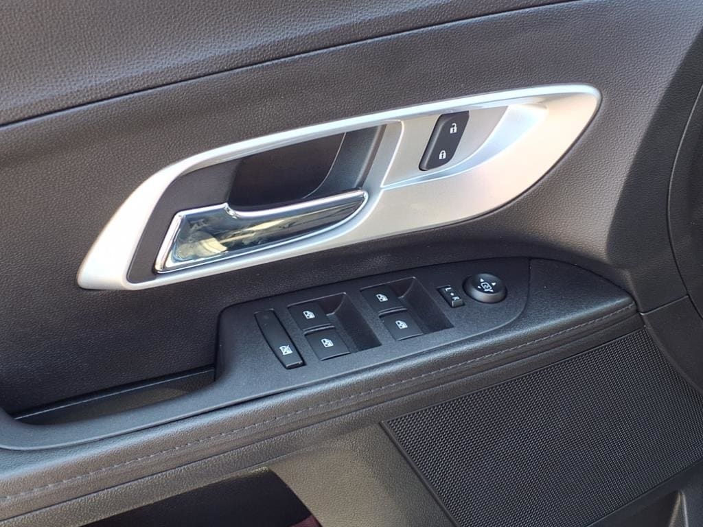used 2017 Chevrolet Equinox car, priced at $14,900