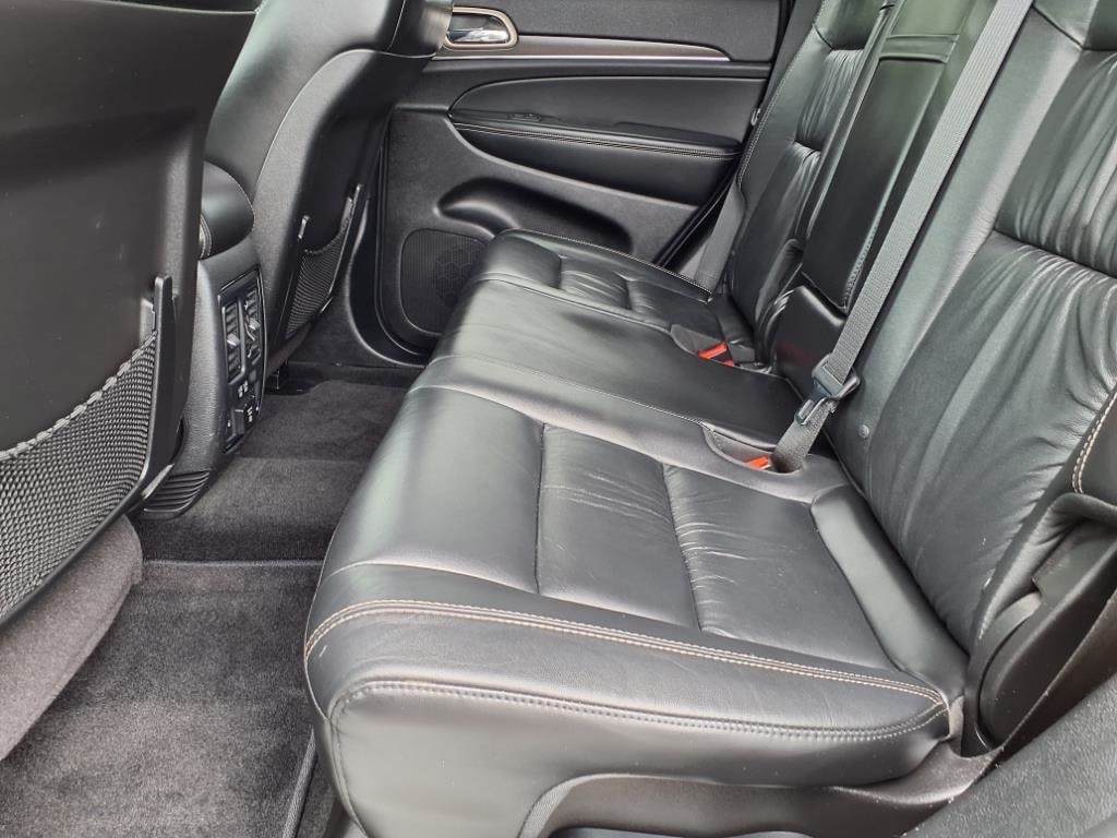 used 2014 Jeep Grand Cherokee car, priced at $14,900