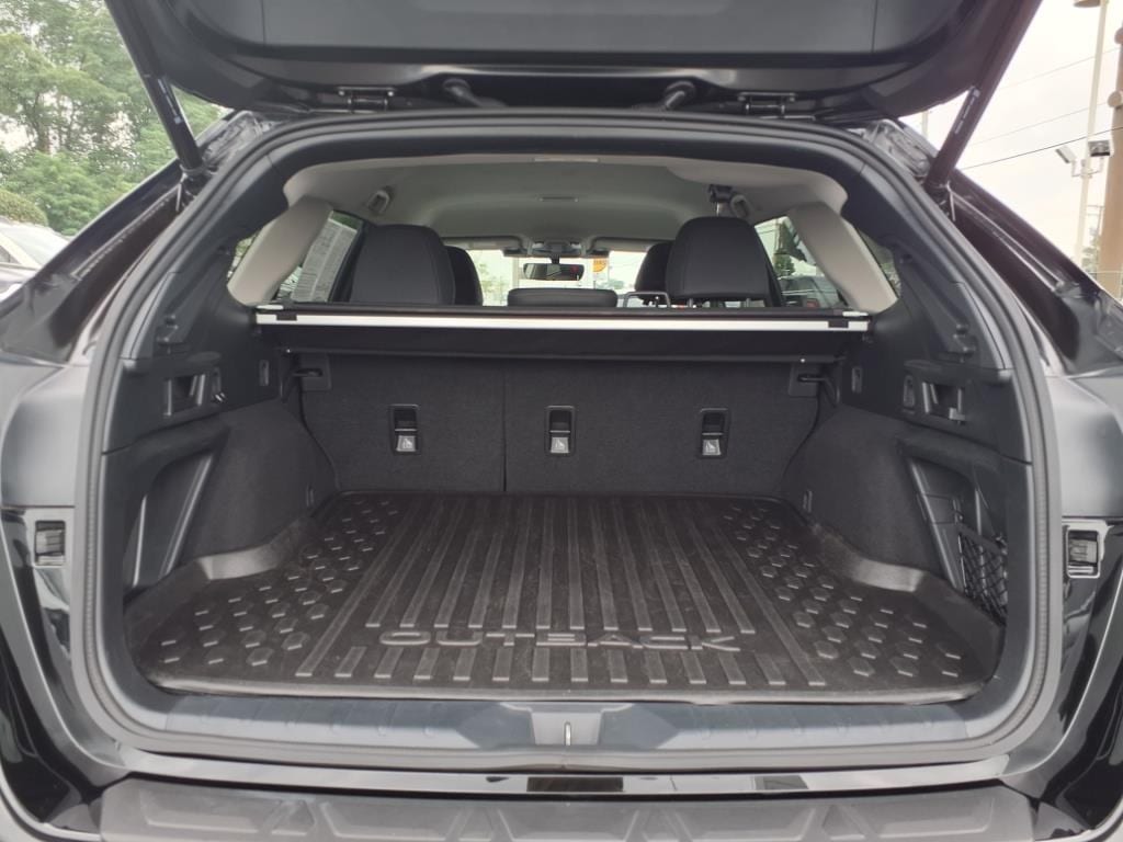 used 2023 Subaru Outback car, priced at $28,900